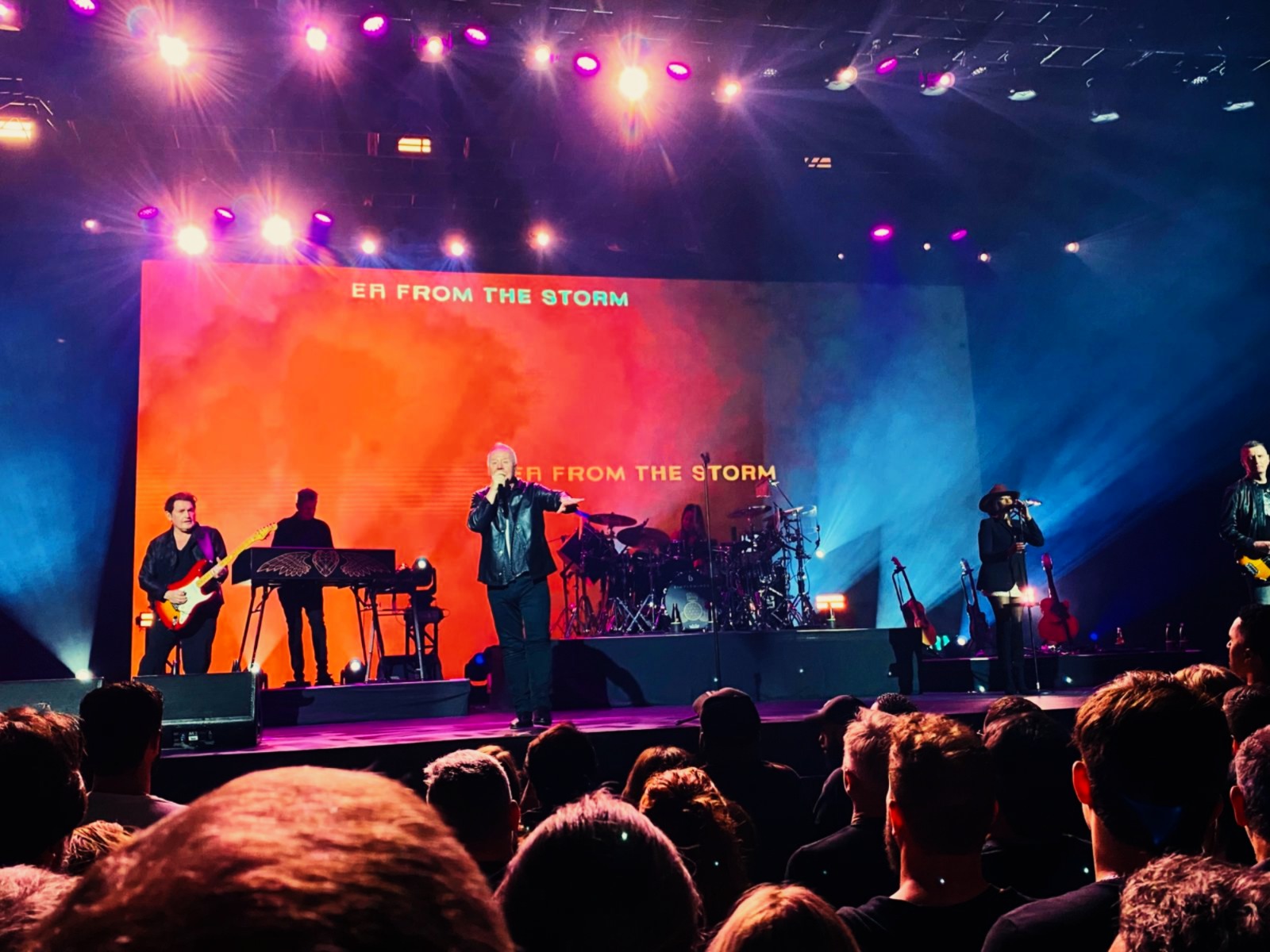 Viagem ao tempo com uma noite de Simple Minds!