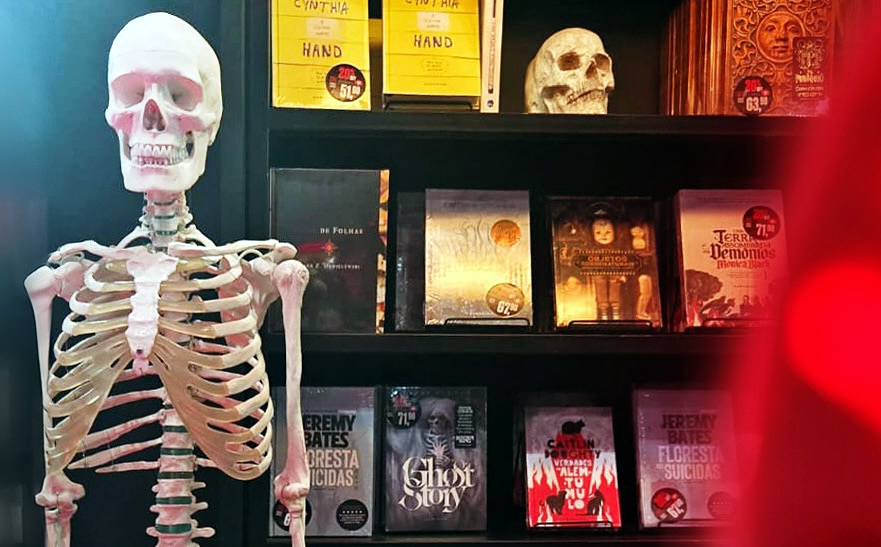 Casa Dark - Darkside Books