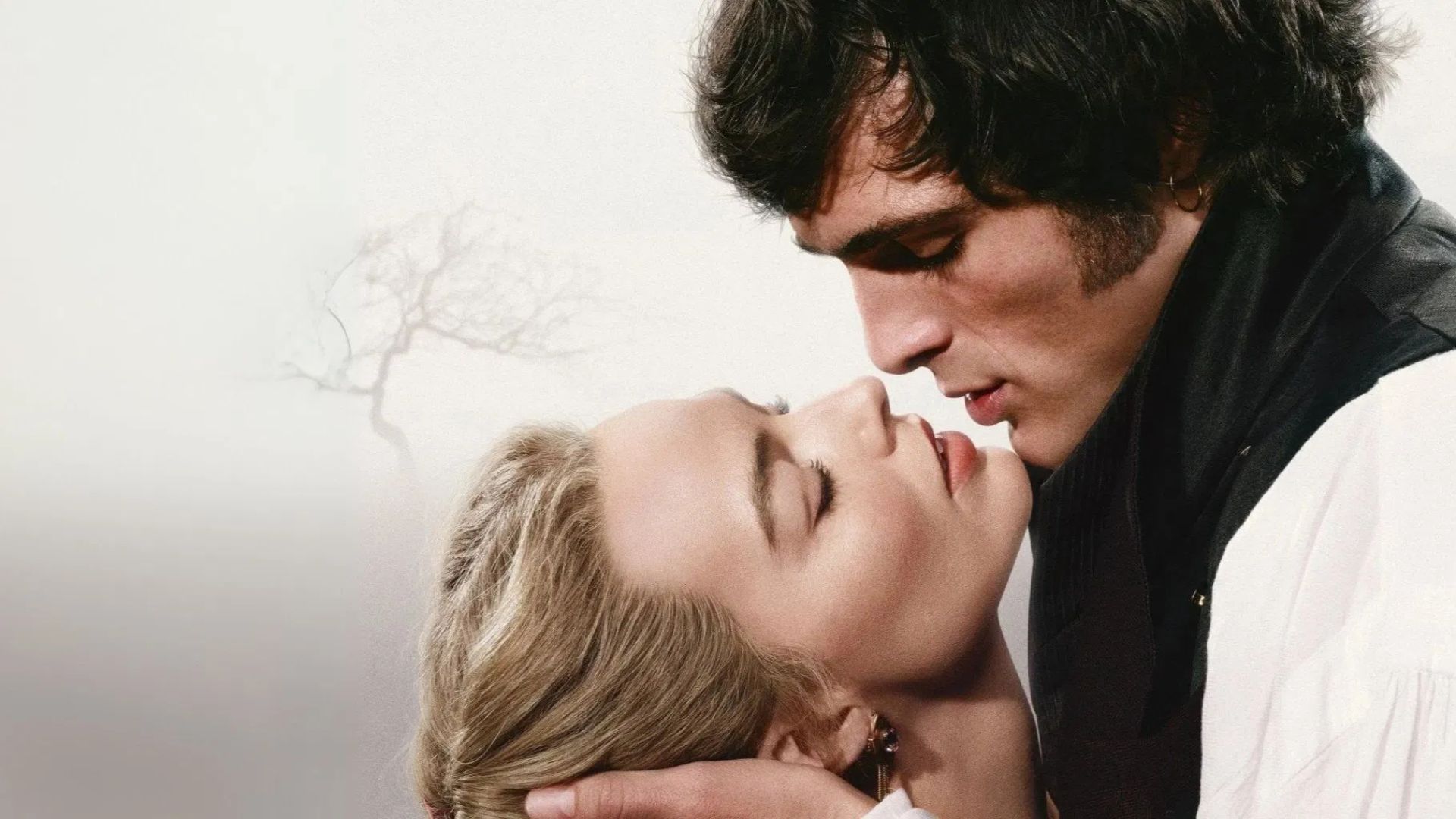 Review | O Morro dos Ventos Uivantes vale a pena?